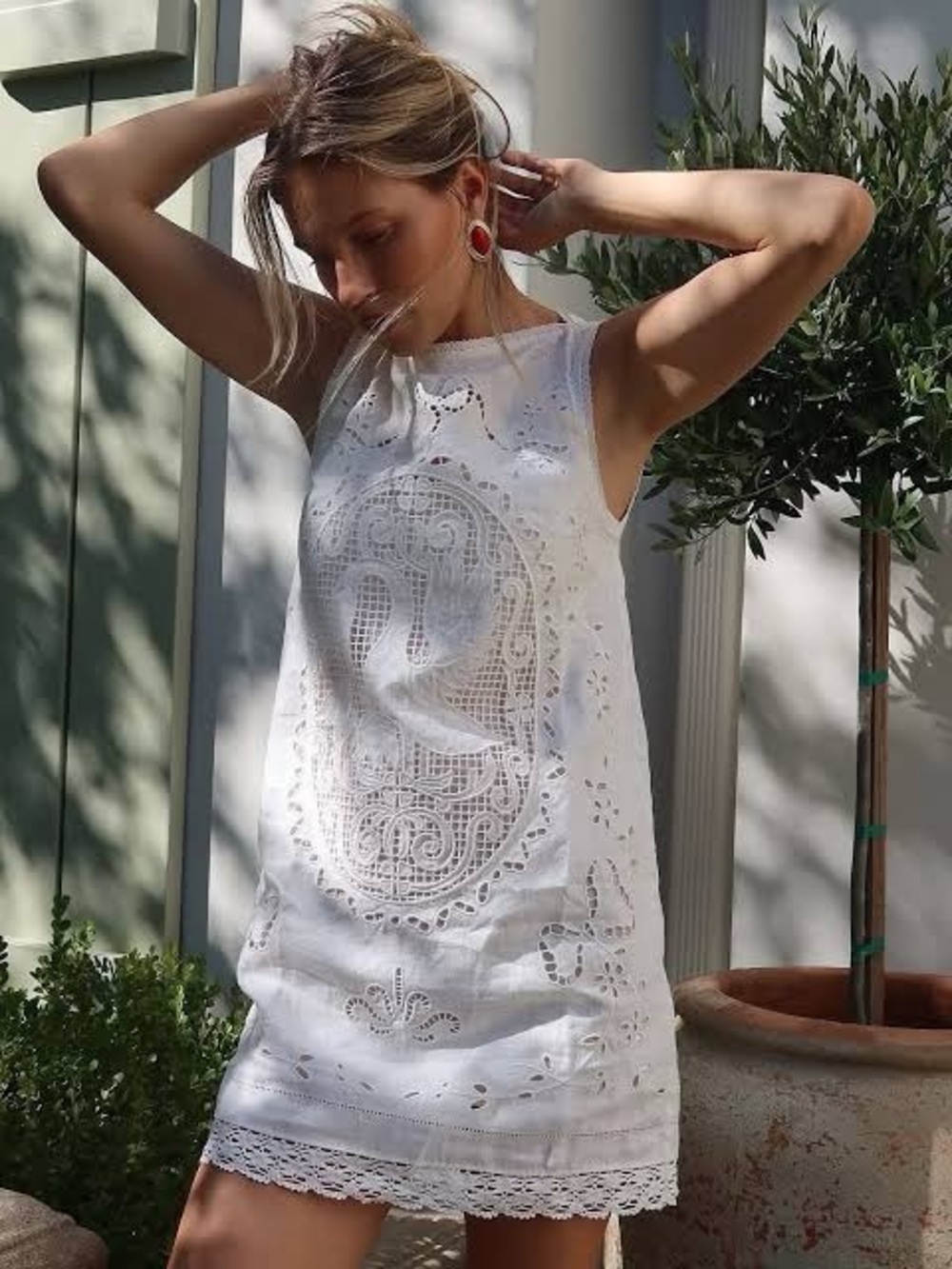 NEW: DÔEN Lucina Embroidered Linen Mini Dress - Medium